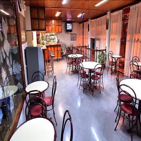 Residencial Parque Фуншал