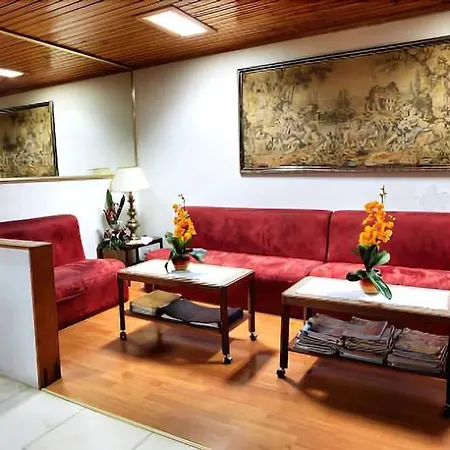Residencial Parque Albergue Funchal (Madeira)